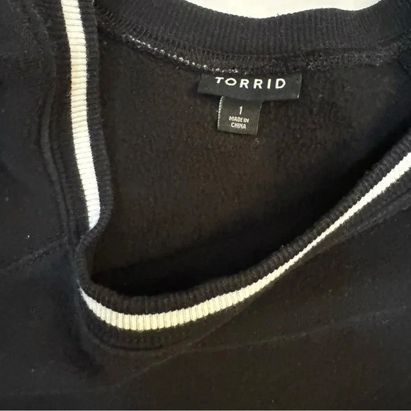Torrid Long Sleeve Black & White Stripped Sweater - Picture 6 of 7